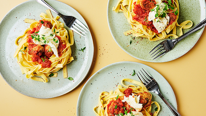 Italienske kødboller i tomatsovs